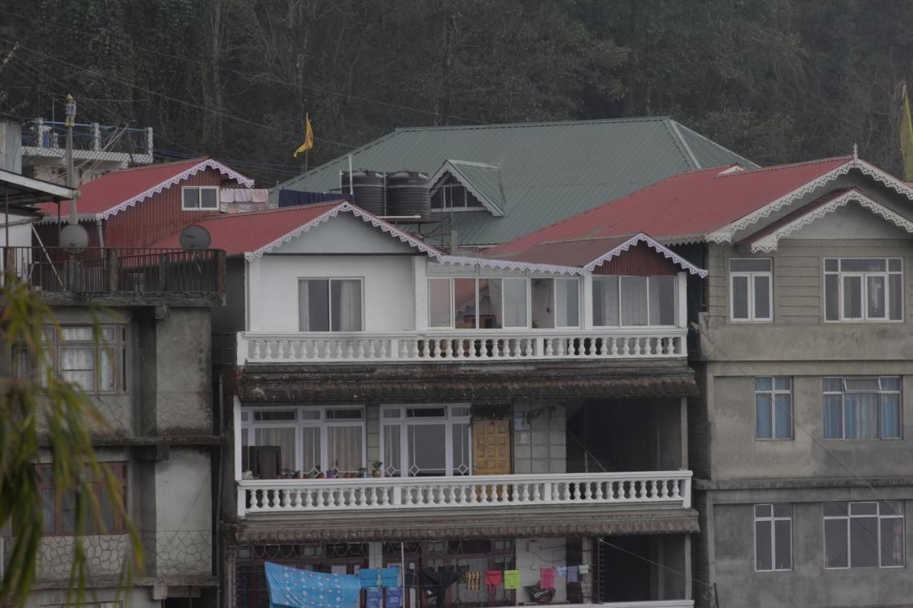 The Guiding Monk Home Stays Darjeeling  Ngoại thất bức ảnh